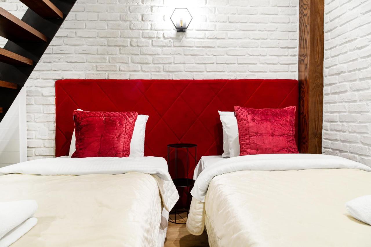 Househost Apartment:Bracka 3/15A คราคูฟ ภายนอก รูปภาพ